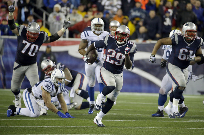 LeGarrette Blount rushes for a touchdown in last years AFC divisional round game against the Indianapolis Colts (January 11, 2014)
Courtesy: AP Photo/Matt Slocum