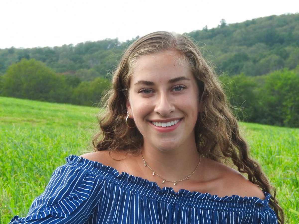 Senior Testimonial:  Samantha Steinberg: Be Yourself