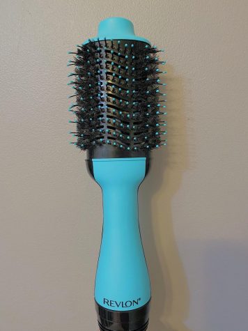 Revlon One-Step Hair Dryer and Volumizer Hot Air Brush: A Game