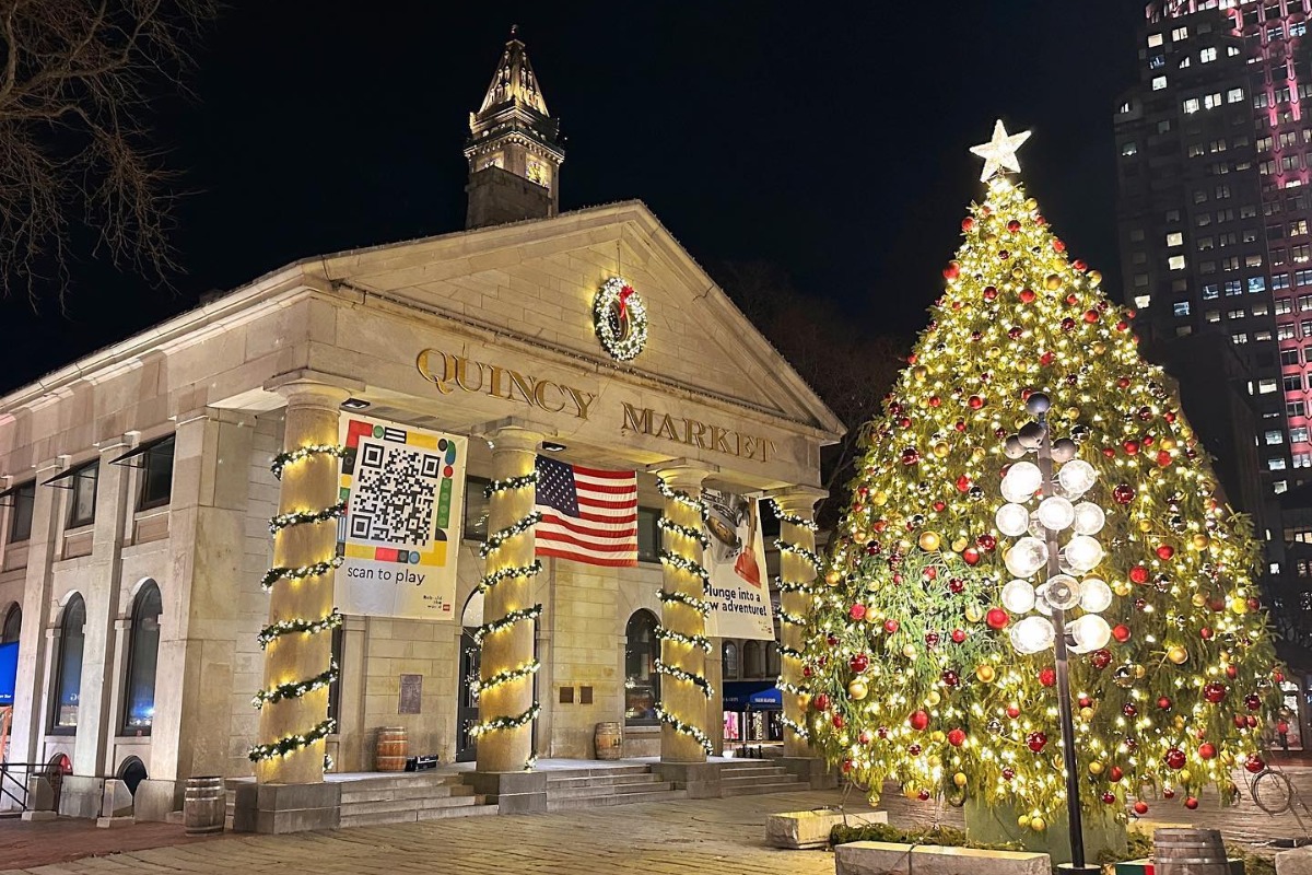 Image of Christmas Lights at Faneuil Hall in Boston. (Source: bostonuncovered.com)